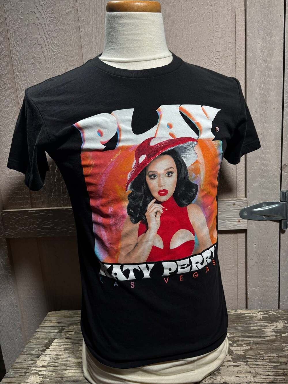 Katie Perry T-Shirt Size Small Official Las Vegas New Unworn